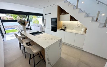 Property slide 10