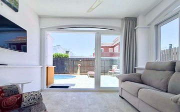 Property slide 20
