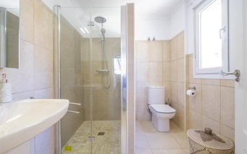Property slide 16