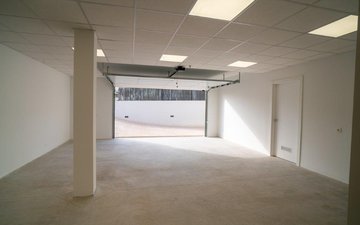 Property slide 18