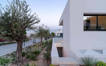 Property slide 4