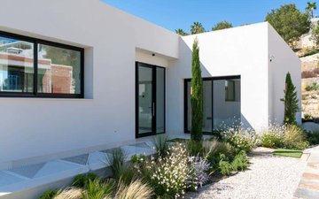 Property slide 5
