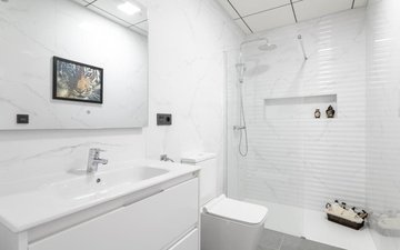Property slide 18