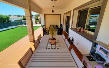 Property slide 8