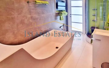 Property slide 14