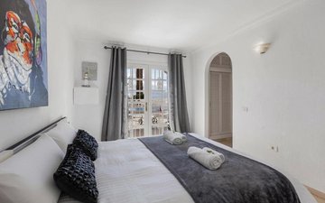 Property slide 12