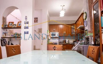 Property slide 9