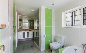 Property slide 17