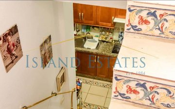 Property slide 19