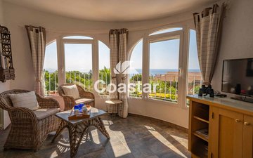 Property slide 18
