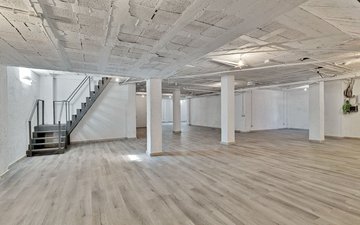 Property slide 18