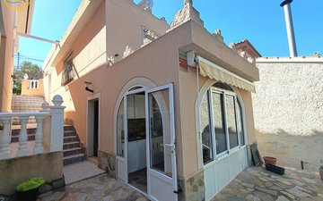 Property slide 22