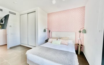 Property slide 16