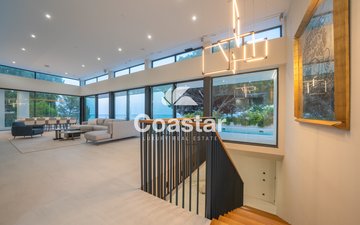 Property slide 14