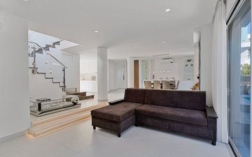 Property slide 5