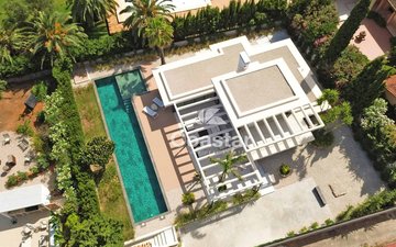 Property slide 15