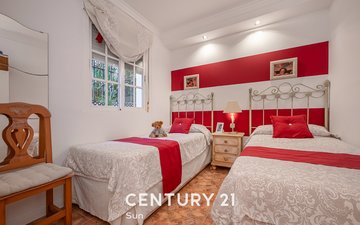 Property slide 17