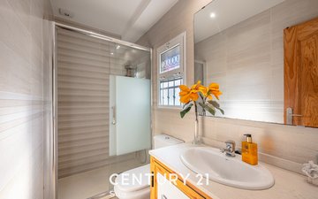 Property slide 20