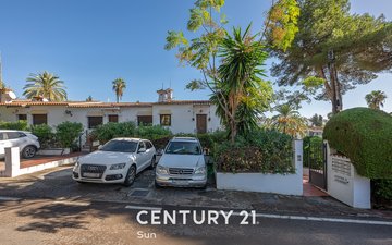 Property slide 24