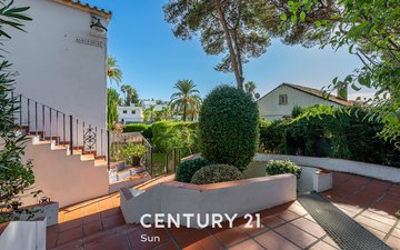 Property slide 25
