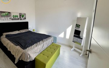 Property slide 23