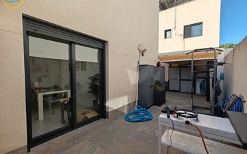 Property slide 4