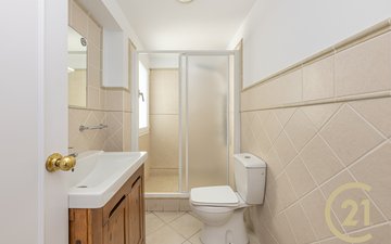 Property slide 23