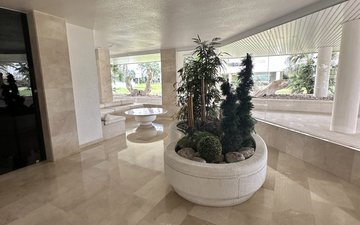 Property slide 25