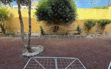 Property slide 10