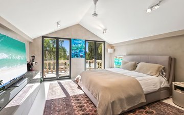 Property slide 21