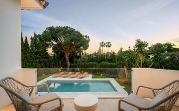 Property slide 25