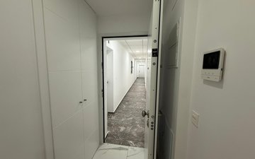 Property slide 10