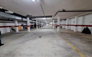 Property slide 16