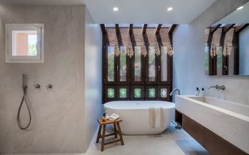 Property slide 18