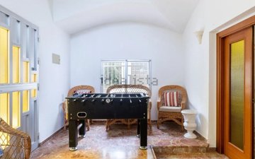 Property slide 6