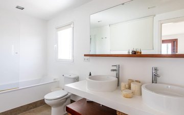 Property slide 19