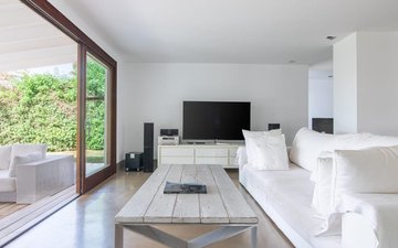Property slide 8