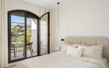 Property slide 19