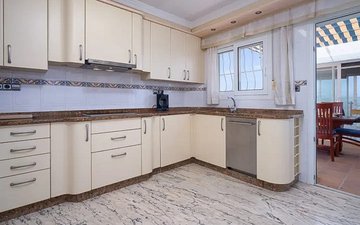 Property slide 16