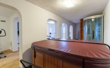 Property slide 19