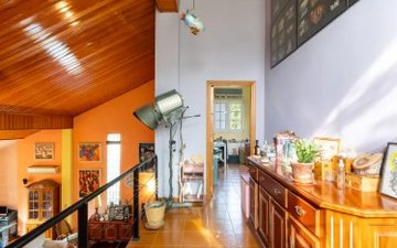 Property slide 16