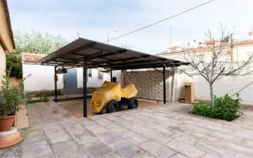 Property slide 24