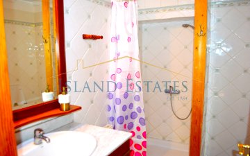 Property slide 10