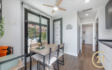 Property slide 14