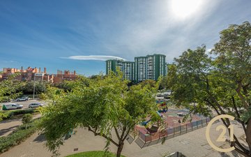 Property slide 18