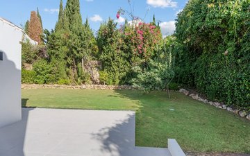 Property slide 7