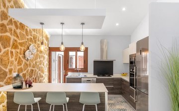 Property slide 16