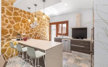 Property slide 17