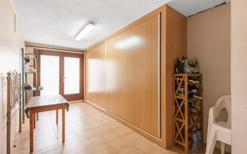Property slide 19