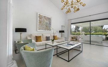 Property slide 17